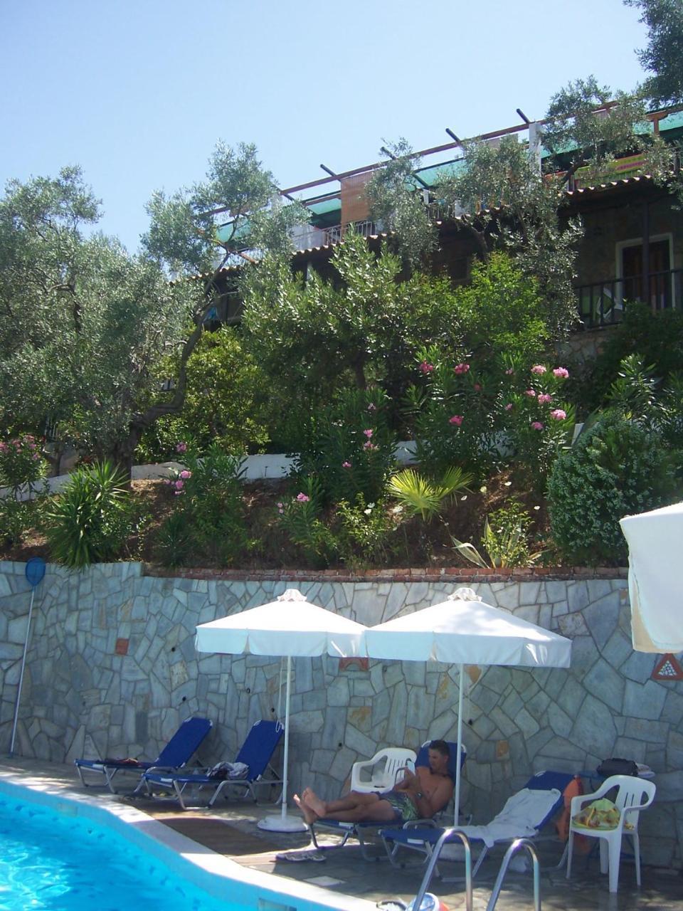 Milina Apartments Extérieur photo